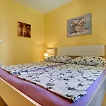 Appartement Dana *